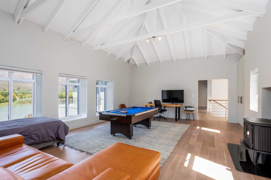 5 Bedroom Property for Sale in Val De Vie Estate Western Cape